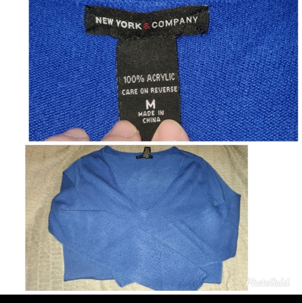 New and company blue sweater